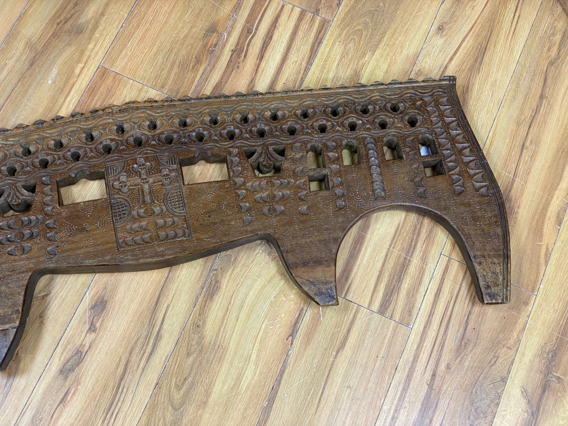 A large Scandinavian carved wood ox yoke, width 110cm